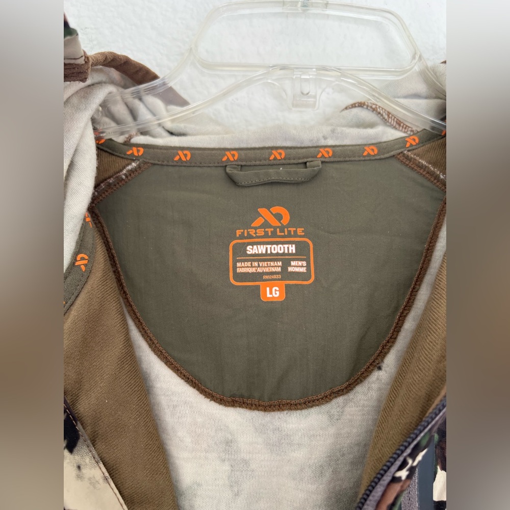 First Lite Men’s Camo Performance Jacket - Picture 7 of 7